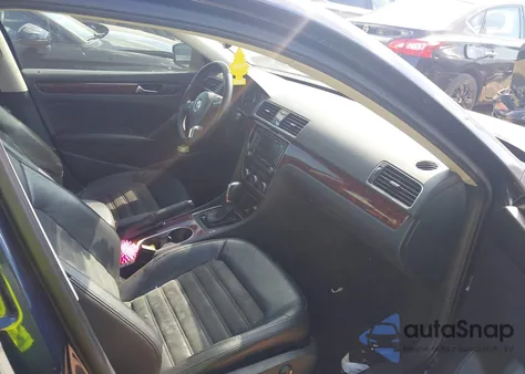 2013 Volkswagen Passat 2.0L Tdi Sel Premium из США, поврежденный, VIN 1VWCN7A37DC052937